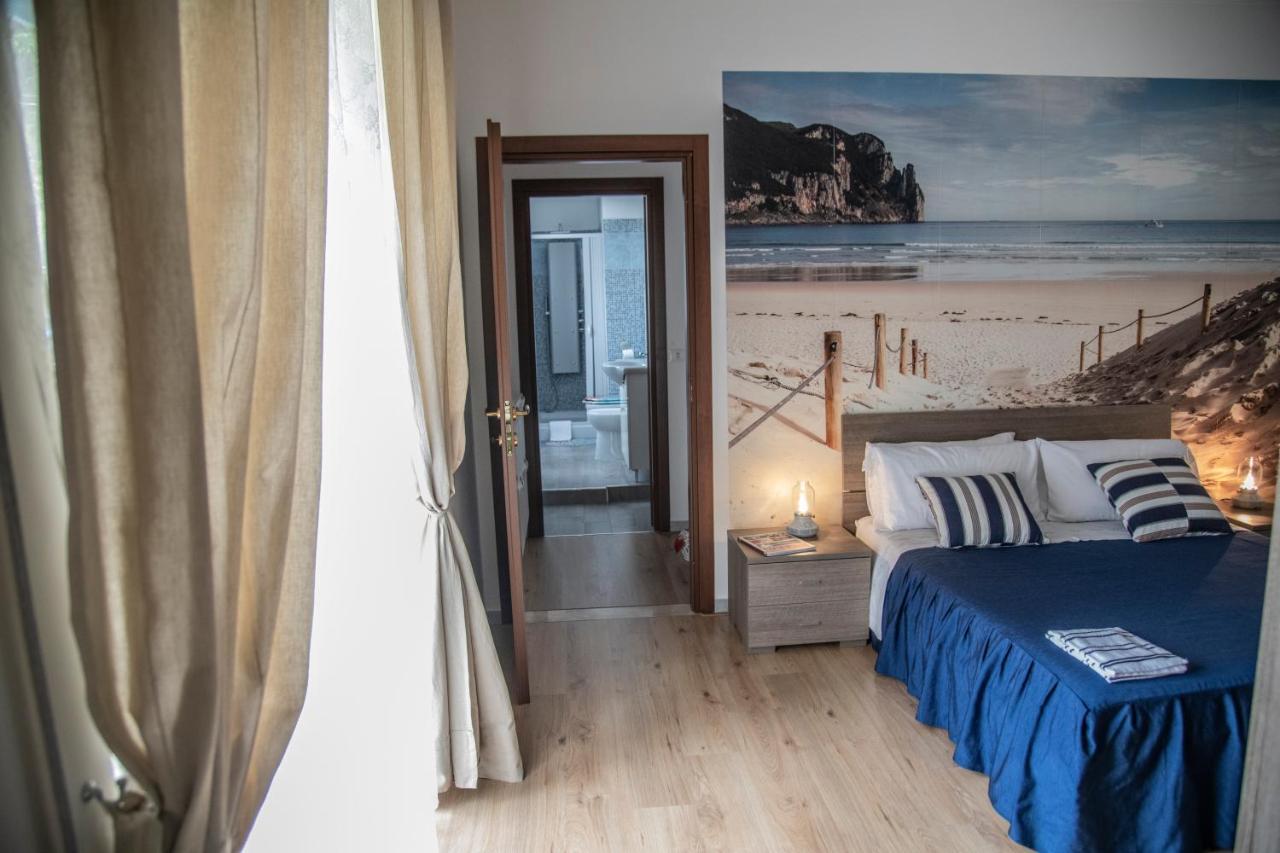 Casa Laura Panzió Terracina Kültér fotó