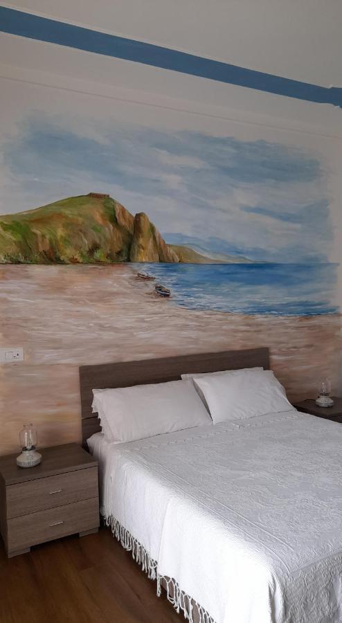 Casa Laura Panzió Terracina Kültér fotó
